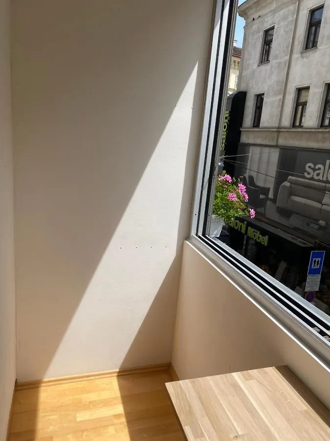 Cosy Apartment - Central Station Vienna 0*,  Austria
